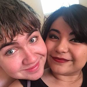 Meet your Posher, Clay